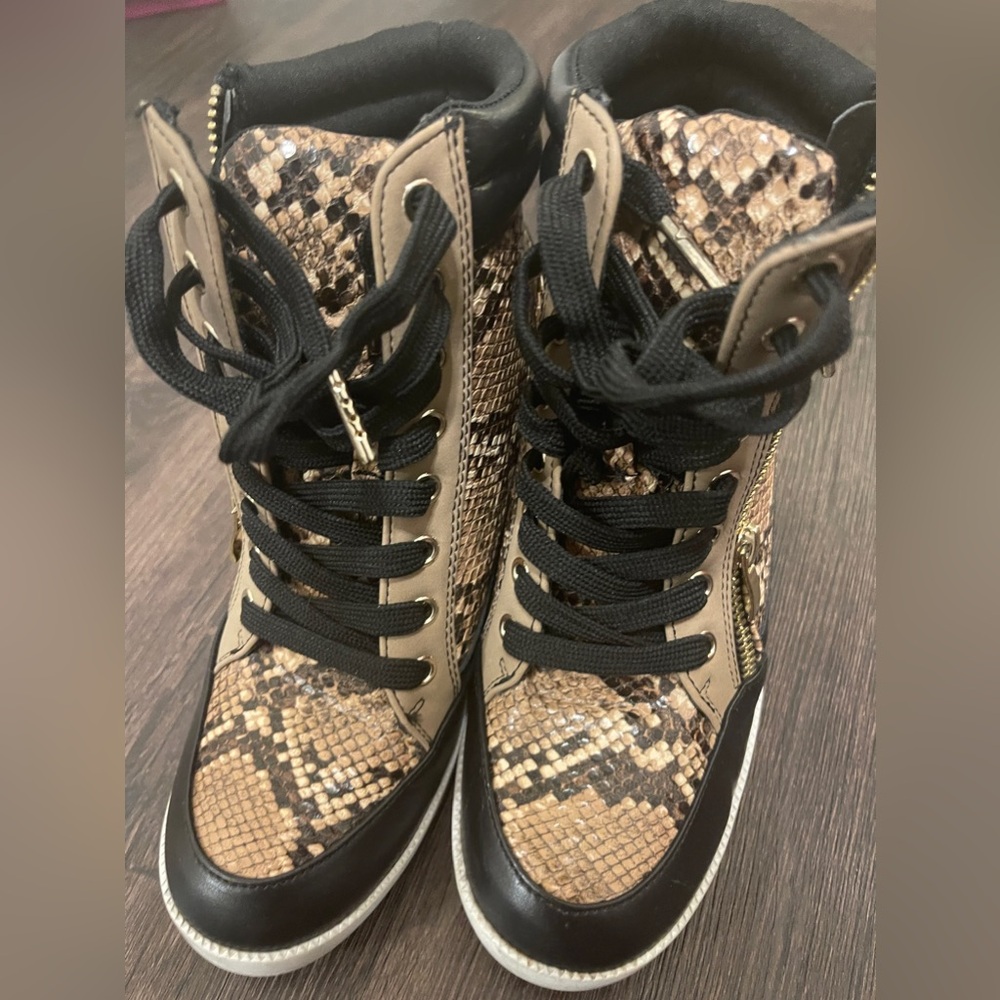 High top sneakers